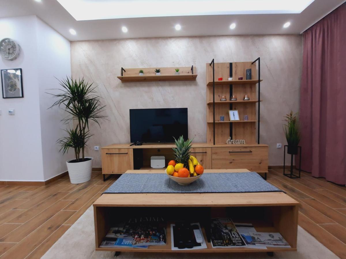 Apartman Kristal Sremska Mitrovica Luaran gambar