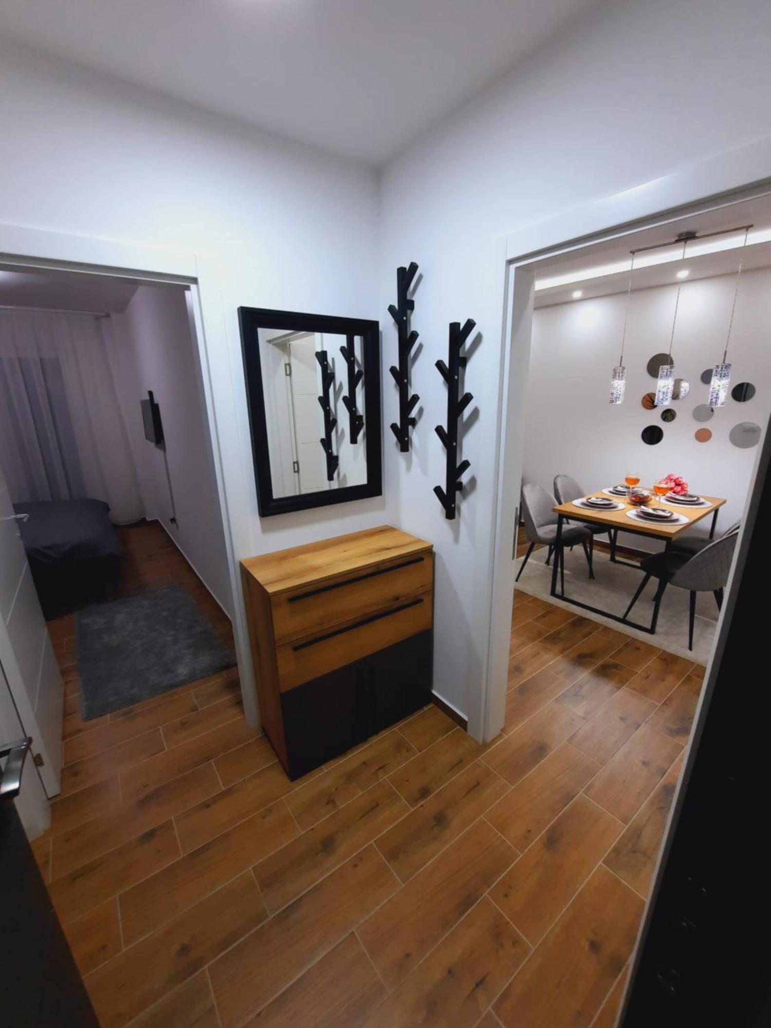 Apartman Kristal Sremska Mitrovica Luaran gambar